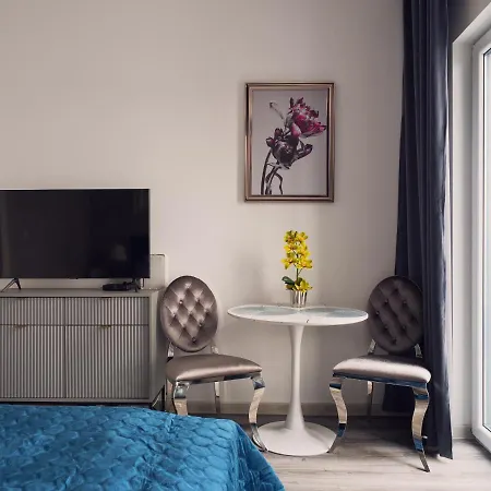 Prymasa Tysiaclecia 83a Center Viev Free Garage By Perfect 1118 Apartment