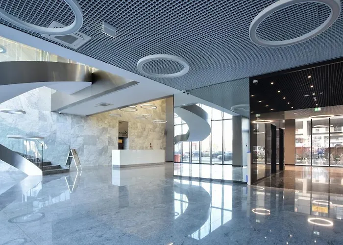 Prymasa Tysiaclecia 83a Center Viev Free Garage By Perfect 1118